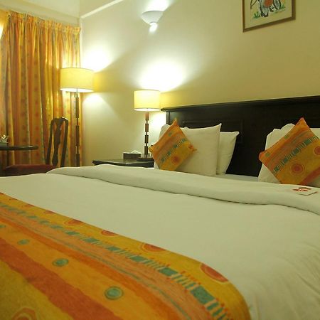 Ramada Resort Accra Exterior foto