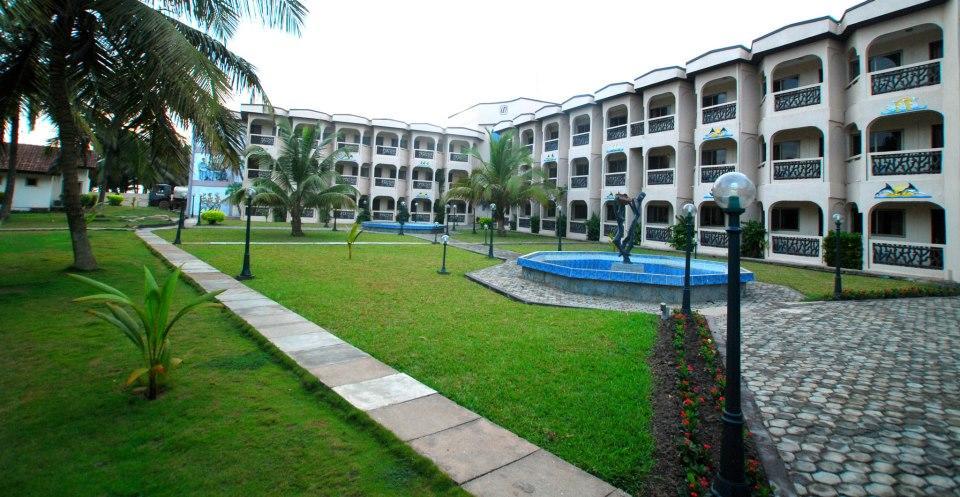 Ramada Resort Accra Exterior foto