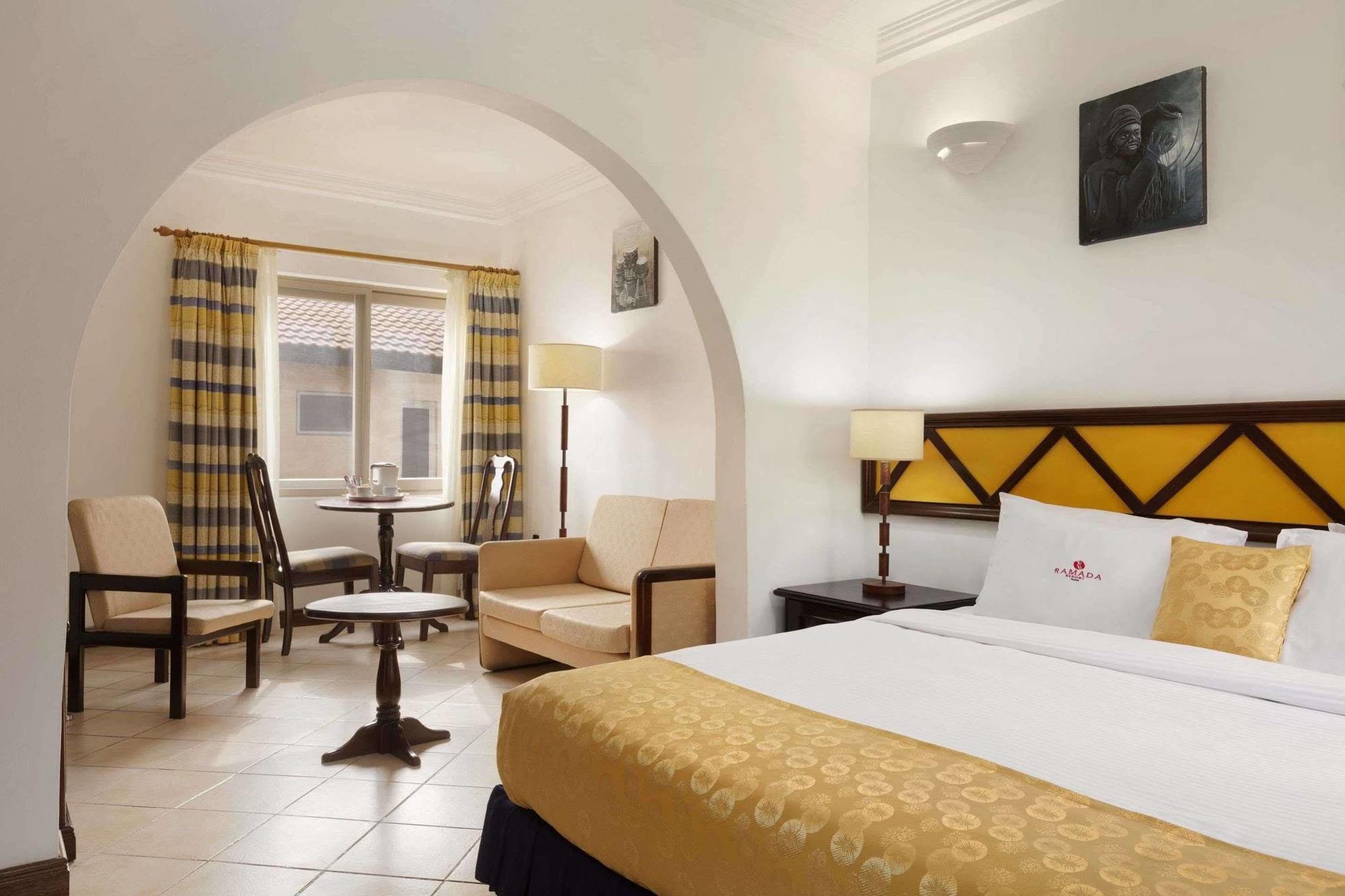 Ramada Resort Accra Exterior foto