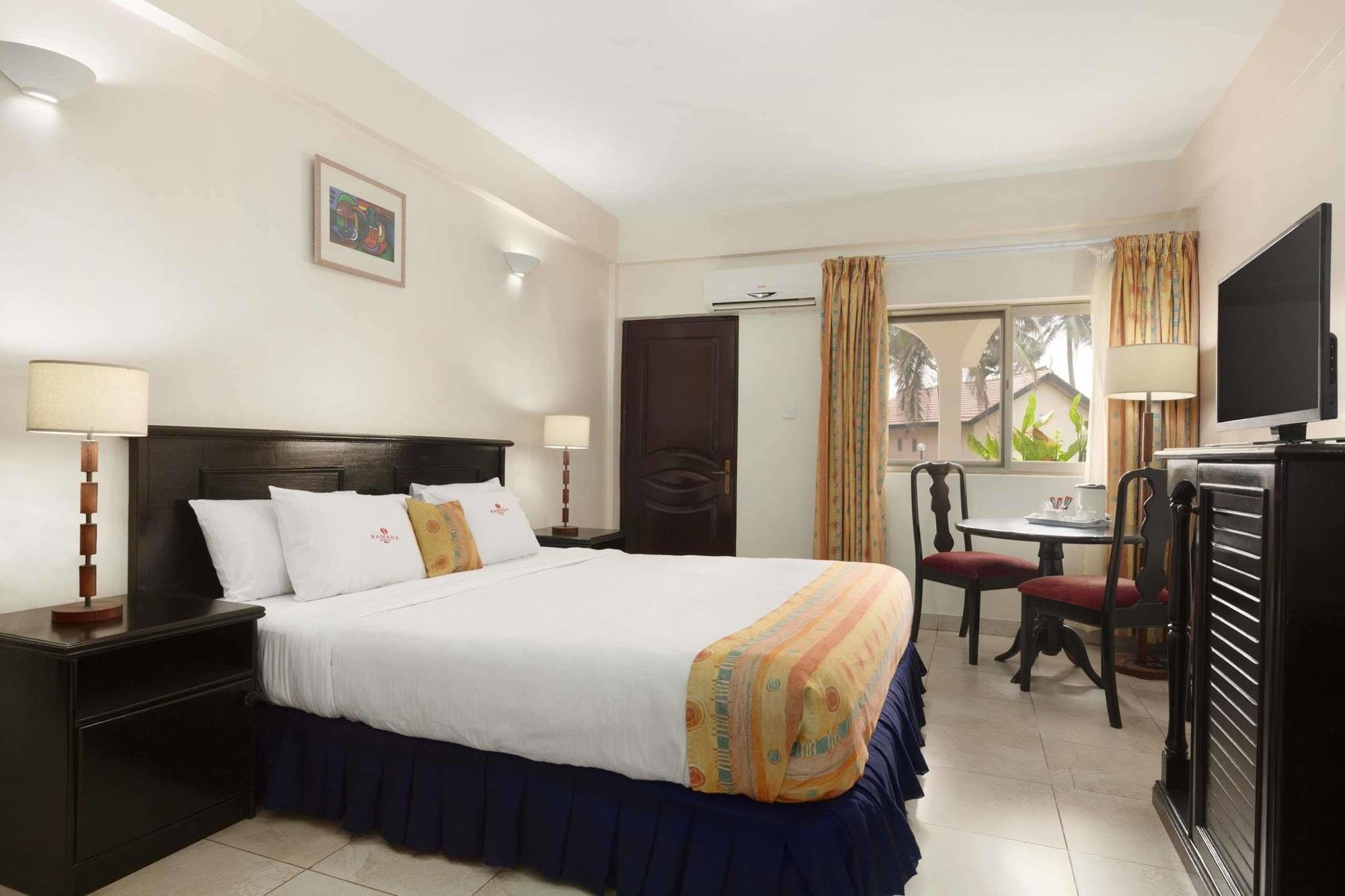 Ramada Resort Accra Exterior foto